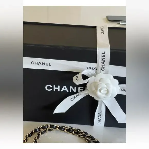 Chanel authentic 2021 Classic Small Black Caviar Flap Bag purse Gold chain - Picture 13 of 15